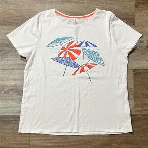 Croft & Barrow Cream Tee with Colorful Umbrella Design